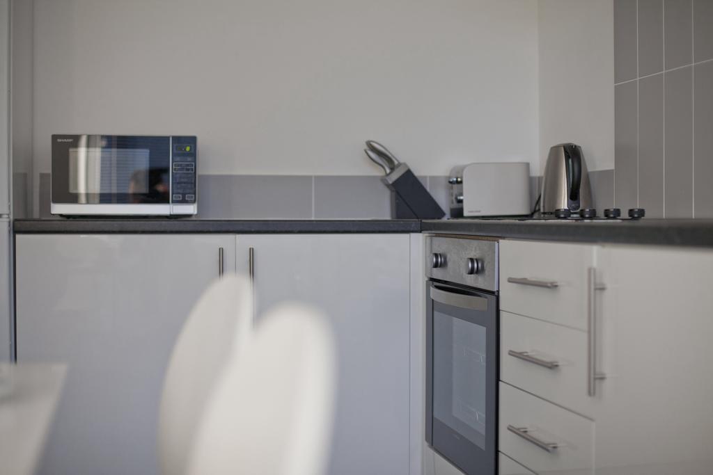 Aberdeen Serviced Apartments: Charlotte Street Habitación foto