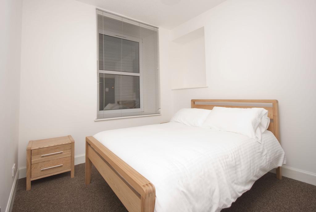 Aberdeen Serviced Apartments: Charlotte Street Habitación foto
